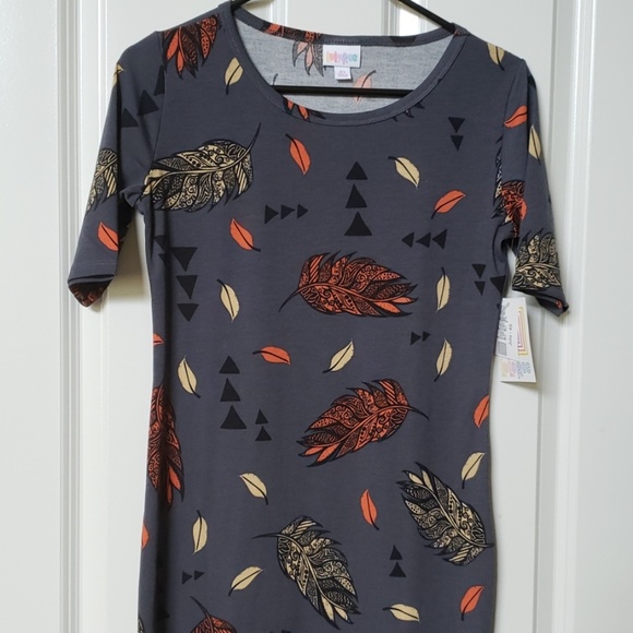 Dress - Picture 2 of 4